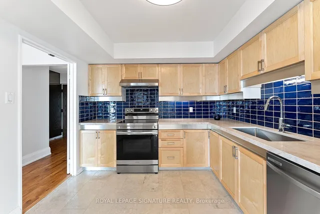 Additional image 16 of 65 Harbour Sq Unit 2603