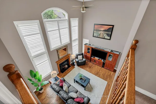 Additional image 31 of 4 Moonstone Crt