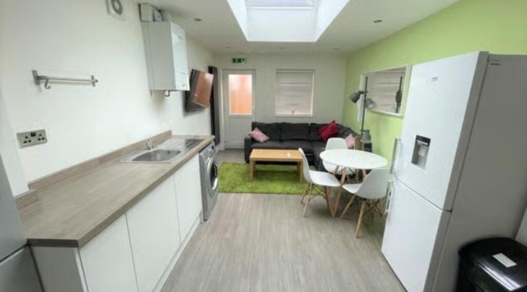 Additional image 4 of The Limes, Daisy Road, Birmingham, B16