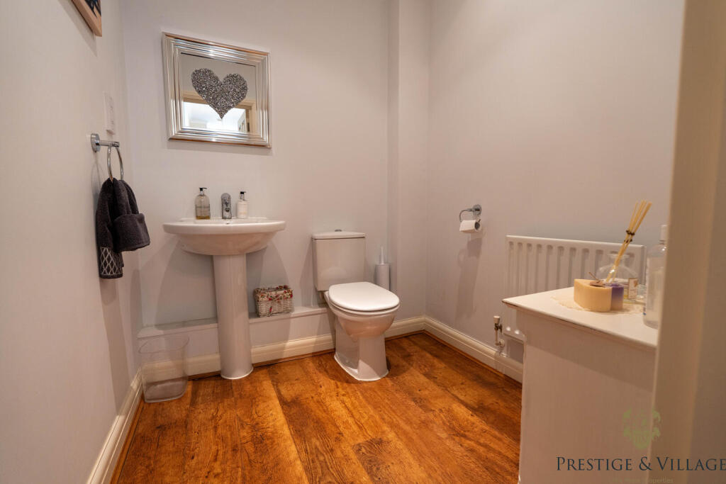 Additional image 21 of Beningfield Drive, Napsbury Park