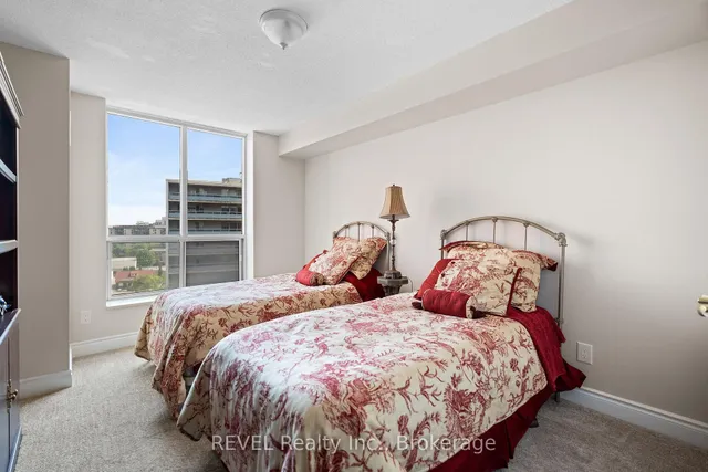 Additional image 24 of 442 Maple Ave Unit 905