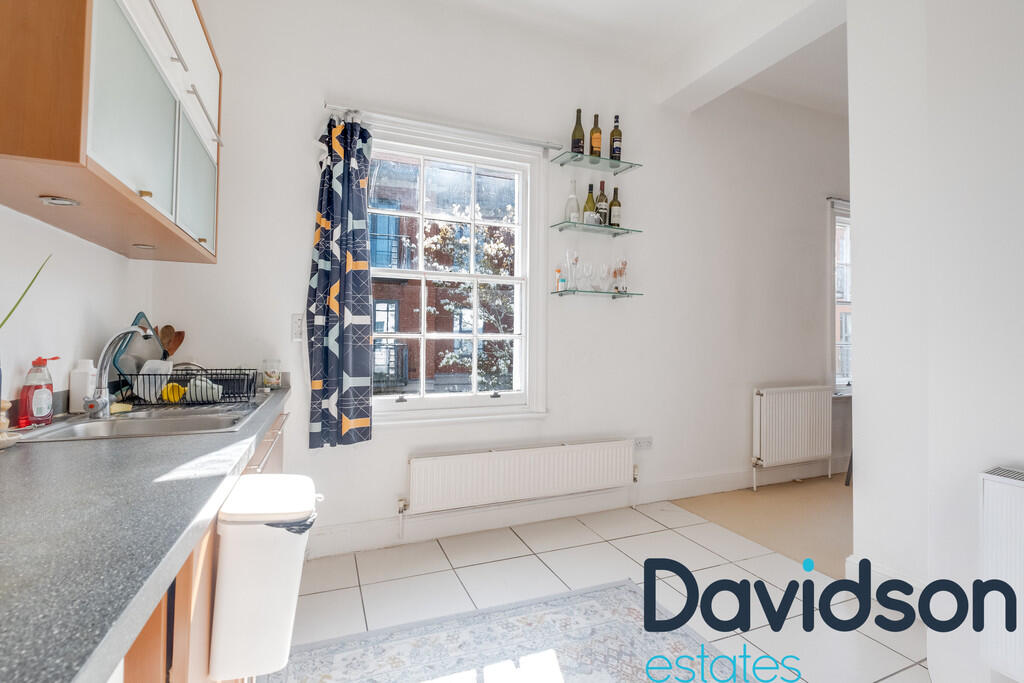 Additional image 6 of St James Place, 33 George Road