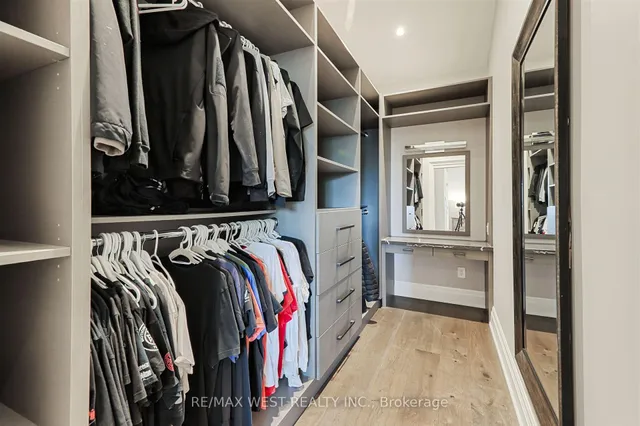 Additional image 22 of 18 Windy Ridge Dr