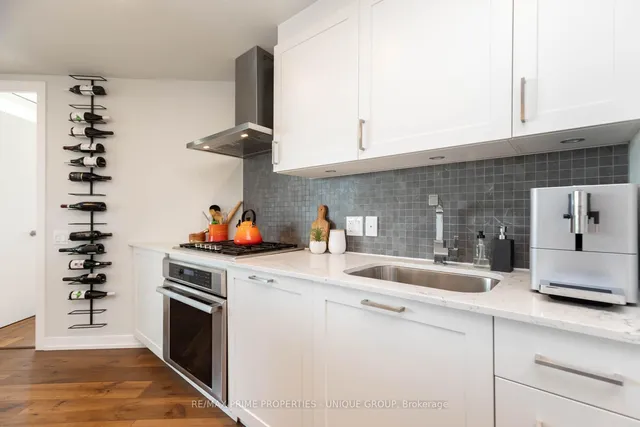 Additional image 17 of 38 Howard Park Ave Unit 618