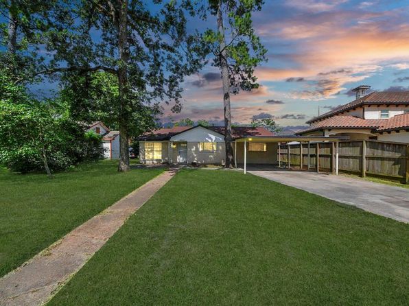9250 Wiloak St, Houston, TX 77028