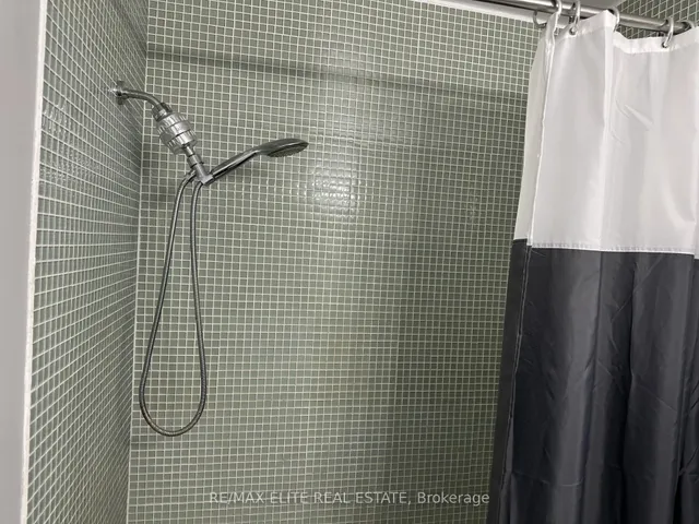 Additional image 13 of 914 Yonge St Unit 1212