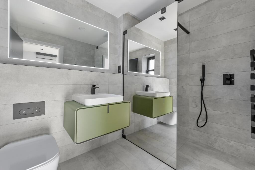 Additional image 32 of Brookmans Avenue, Brookmans Park, Hatfield, Hertfordshire, AL9