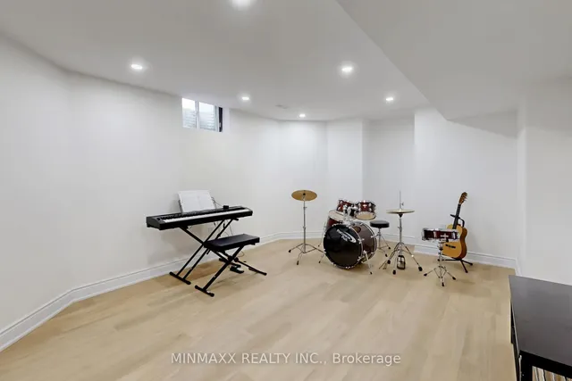 Additional image 40 of 1591 Dockray Dr