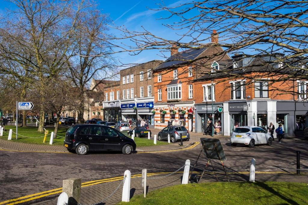 Additional image 3 of 1 High Street, Harpenden, AL5 2RT