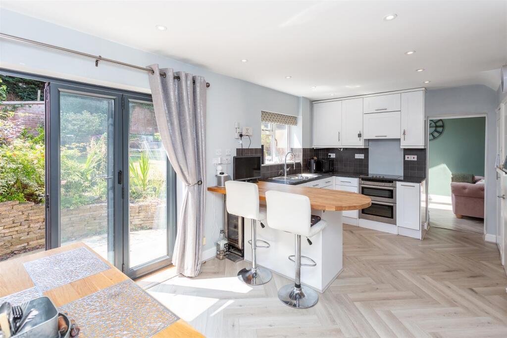 Additional image 14 of Molescroft, Harpenden