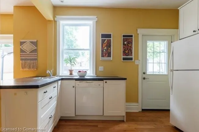 Additional image 16 of 100 Burris St