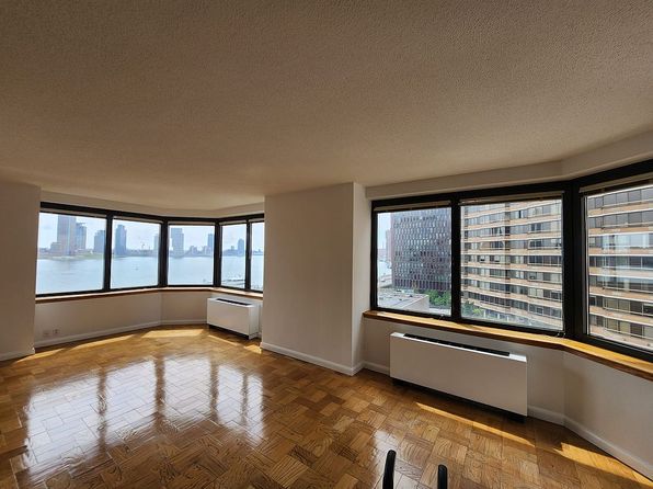 415 E 37th St, New York, NY 