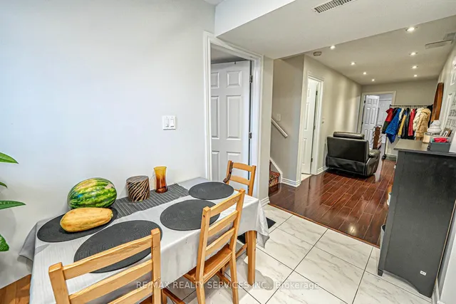 Additional image 34 of 18 Merrickville Way