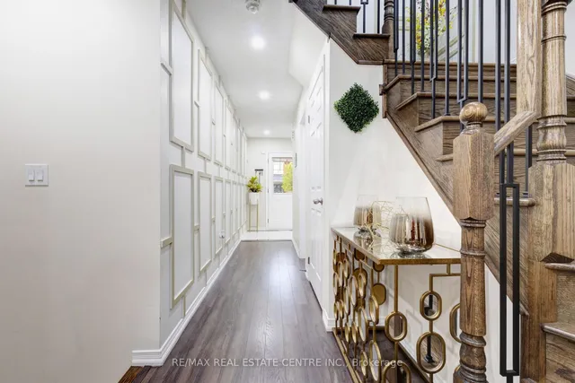 Additional image 5 of 11 Hoover Rd