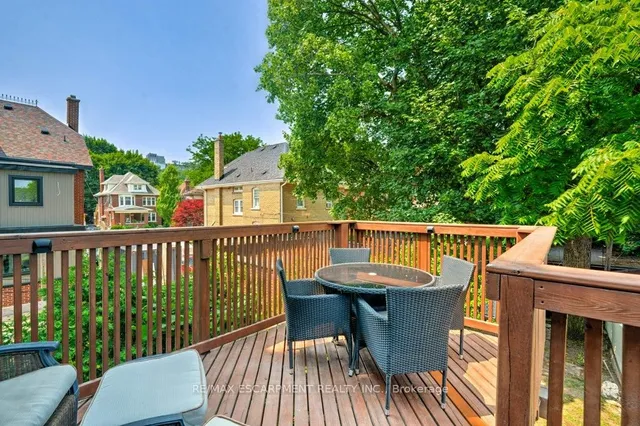 Additional image 25 of 176 Sherman Ave