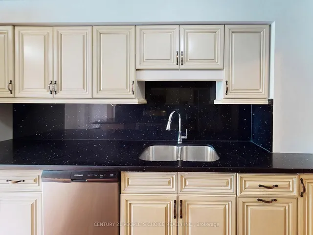 Additional image 9 of 6050 Bidwell Tr Unit 72