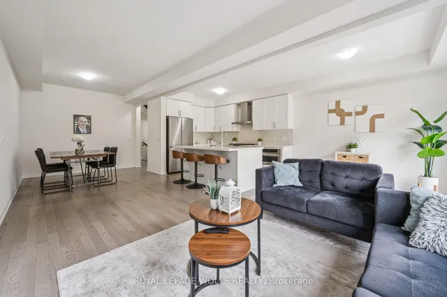 Additional image 9 of 14 Roywood St