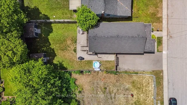 Additional image 26 of 4 Rembe Ave