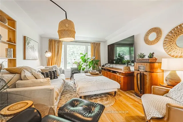 Additional image 14 of 452 John Frederick Dr