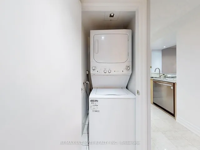 Additional image 11 of 300 Bloor St Unit 1113