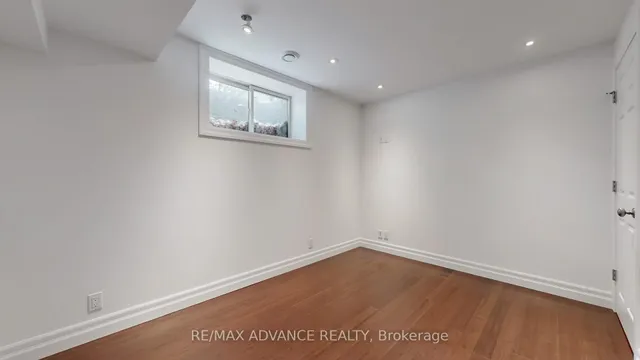 Additional image 41 of 9 carluke Cres