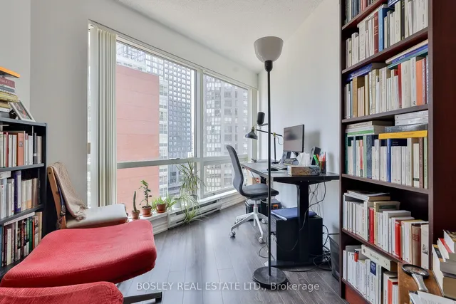 Additional image 14 of 1001 Bay St Unit 1008