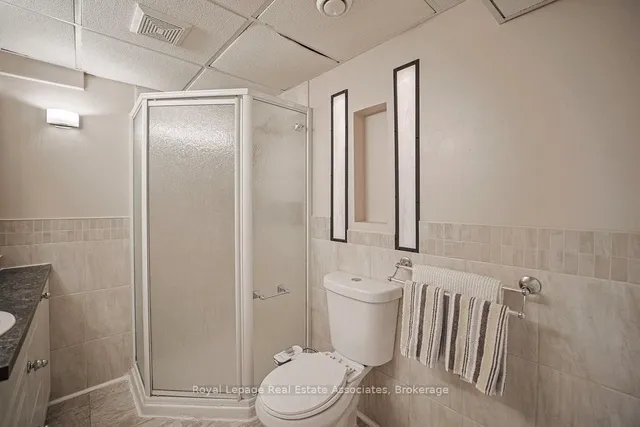 房产图片 33 - 3143 Michael Cres