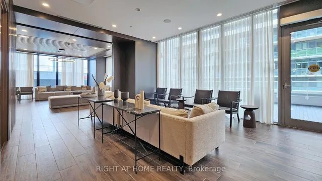 房产图片 42 - 70 Annie Craig Dr 单元 2703