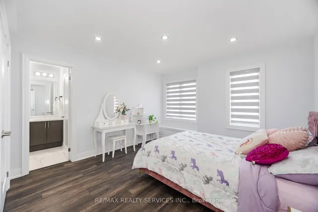 房产图片 40 - 49 Puffin Cres