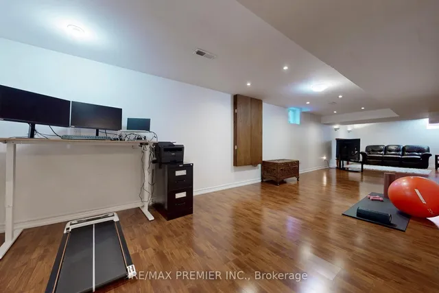 Additional image 45 of 42 Sparta Dr