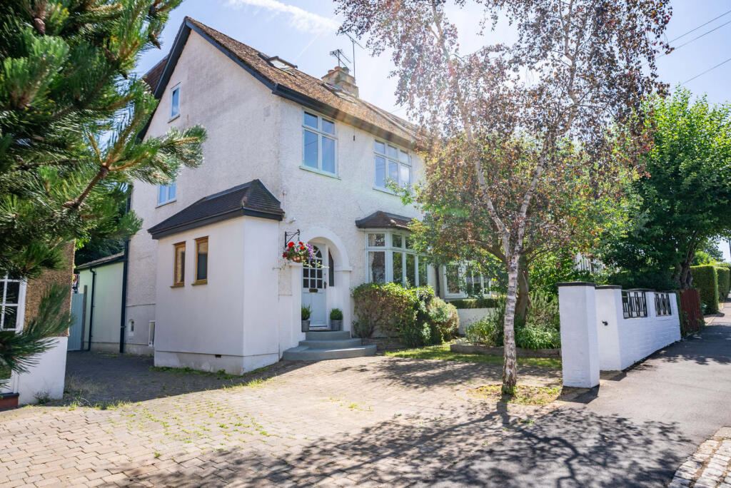 Additional image 2 of Roland Street, St. Albans, Hertfordshire, AL1