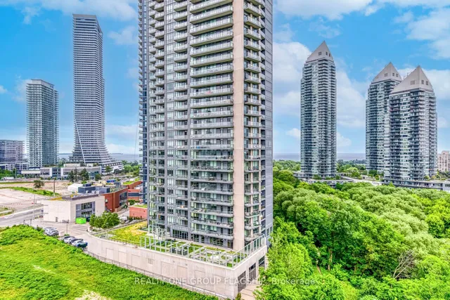 Additional image 35 of 88 Park Lawn Rd Unit 1105