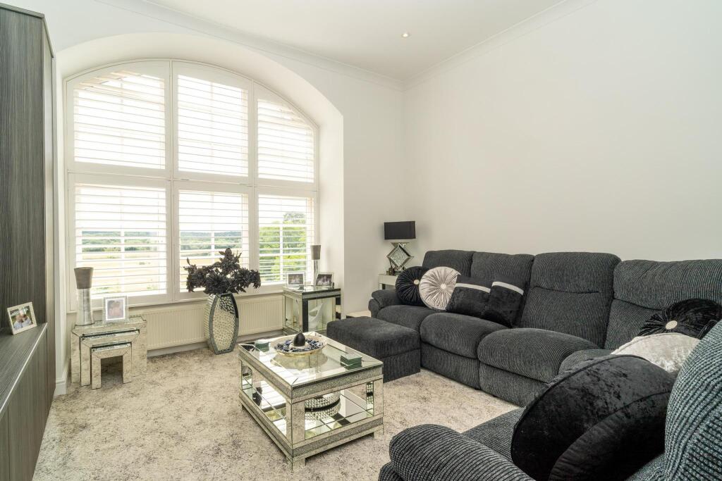 Additional image 6 of West Hall, Beningfield Drive, St Albans, AL2