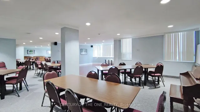 Additional image 31 of 121 Ling Rd Unit 808