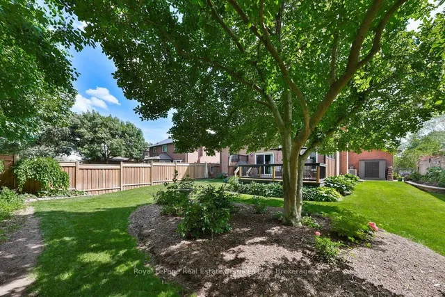 房产图片 45 - 1343 格罗斯文诺街