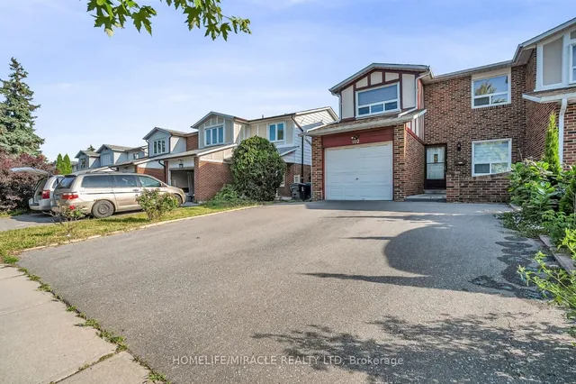 102 Micmac Cres
