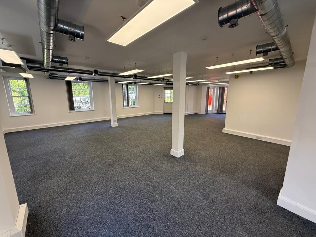 Additional image 11 of 10 Parkway, Welwyn Garden City, AL8 6HG