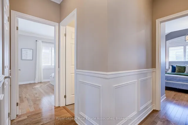 Additional image 28 of 235 Jessie Caverhill Passage