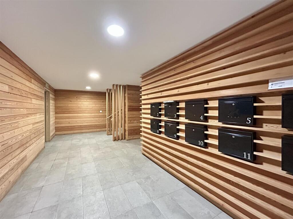 Additional image 24 of High Street, Harborne, Birmingham