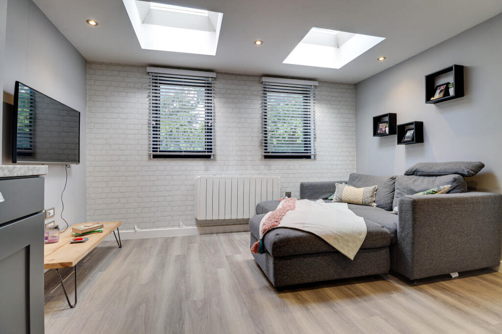 Additional image 7 of Holywell Hill, St. Albans, Hertfordshire, AL1