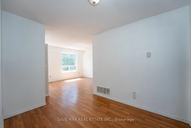 Additional image 9 of 62 Moregate Cres