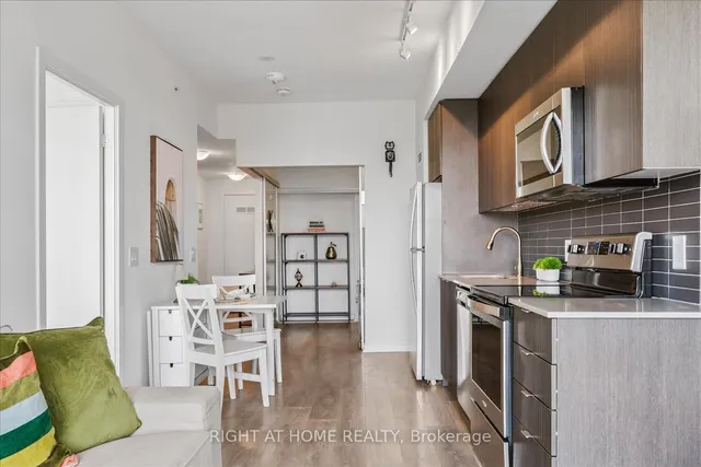 Additional image 6 of 3237 Bayview Ave Unit 1108