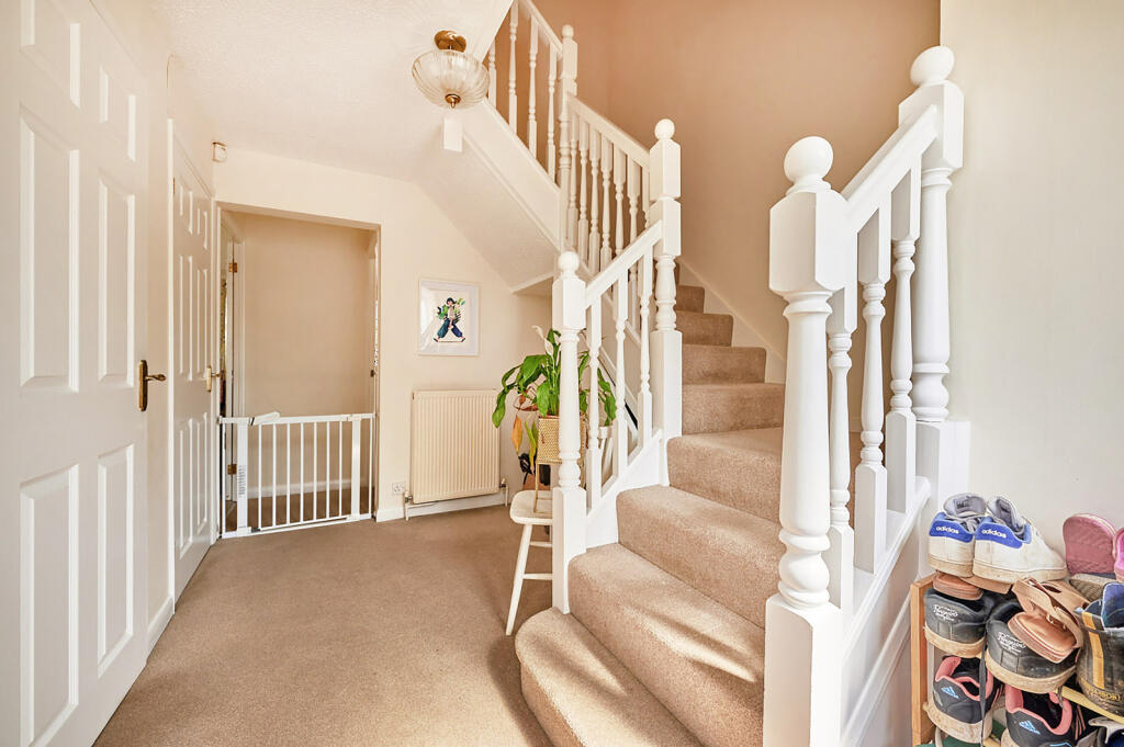 Additional image 5 of Flavian Close, St Albans, Herts, AL3