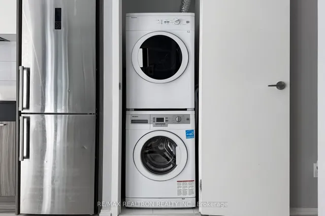 Additional image 21 of 68 Shuter St Unit 701