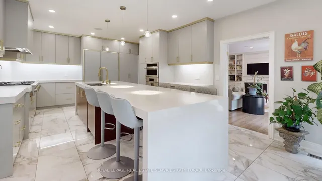 Additional image 16 of 21 Forest Heights Blvd