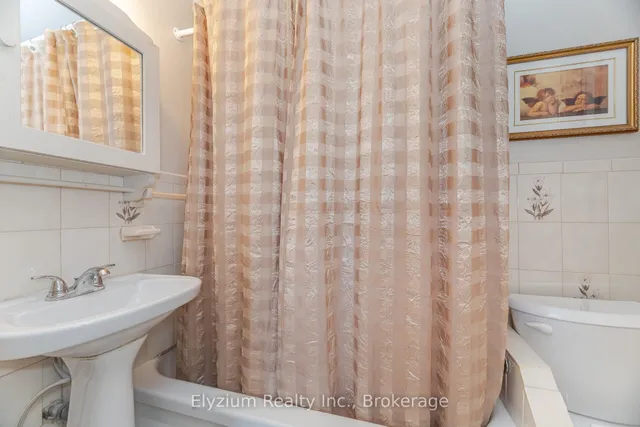 Additional image 31 of 115 Hatherley Rd