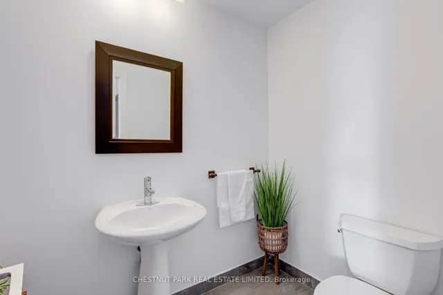 Additional image 35 of 736 Spadina Ave Unit 1711