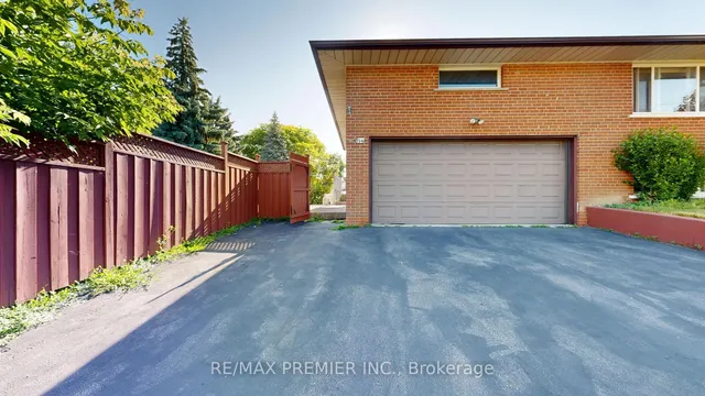 Additional image 4 of 574 Queens Dr