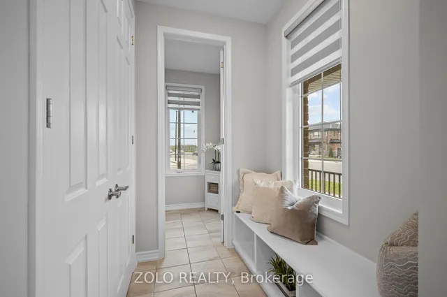 Additional image 17 of 2 Circus Cres