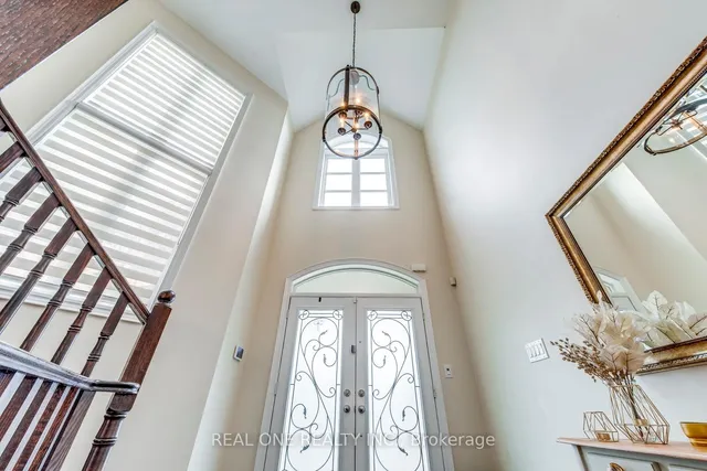 Additional image 4 of 2336 Thruxton Dr